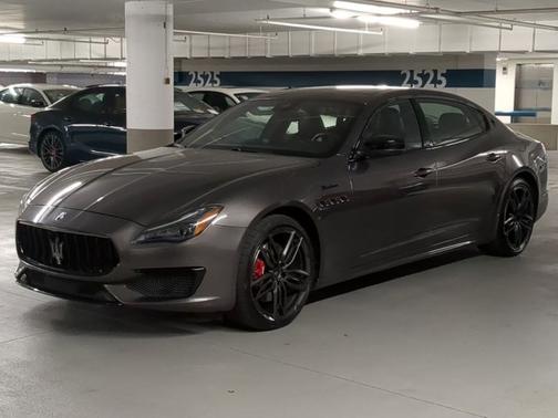 2022 Maserati Quattroporte Modena Q4