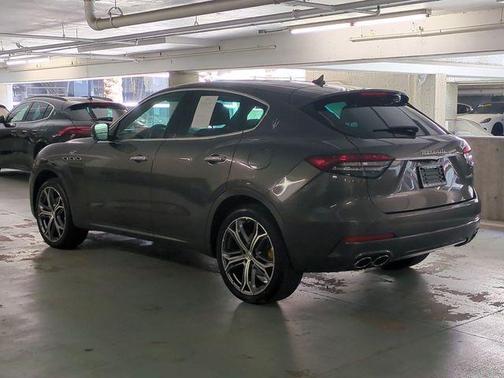 Grigio Maratea Metallic 2023 Maserati Levante GT