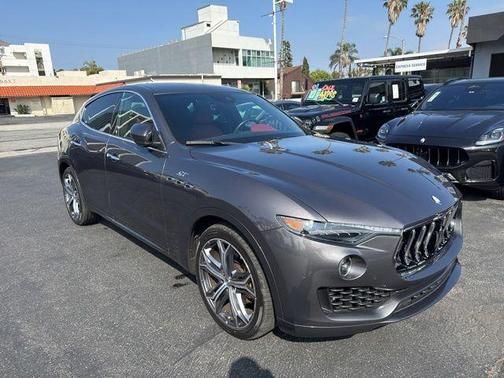 Grigio Maratea Metallic 2023 Maserati Levante GT