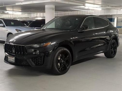 2022 Maserati Levante Modena