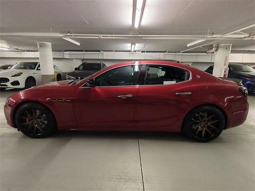 2014 Maserati Ghibli S Q4