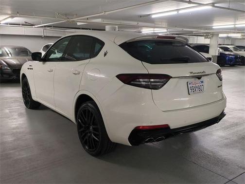 2022 Maserati Levante Modena