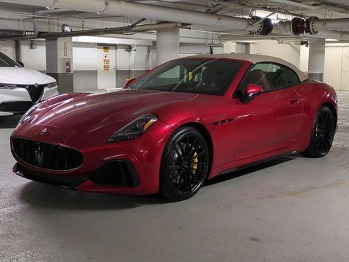 Rosso 2026 Maserati GranCabrio TROFEO