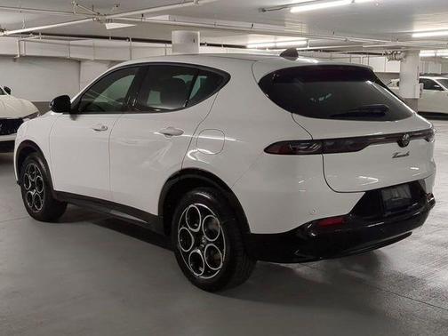 Milano 2025 Alfa Romeo Tonale Base