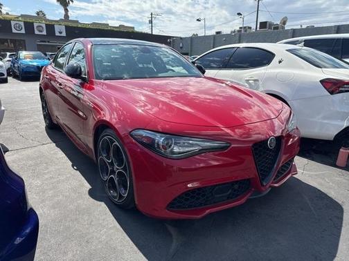 2022 Alfa Romeo Giulia Veloce
