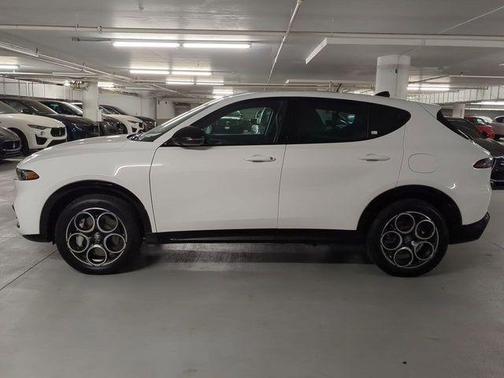 Milano 2025 Alfa Romeo Tonale Base