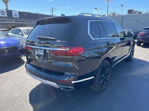 2022 BMW X7 xDrive40i