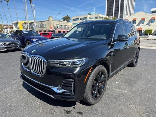 2022 BMW X7 xDrive40i