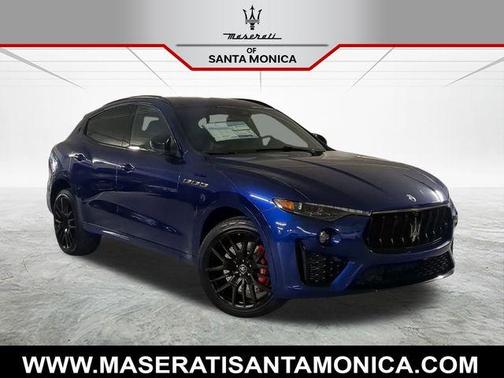 Blu 2024 Maserati Levante Modena Ultima