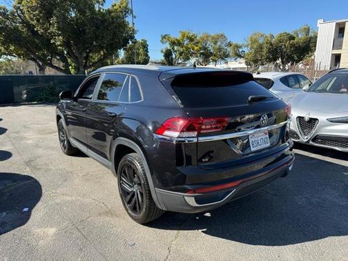 2020 Volkswagen Atlas Cross Sport 2.0T SE w/Technology