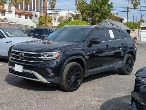 2020 Volkswagen Atlas Cross Sport 2.0T SE w/Technology