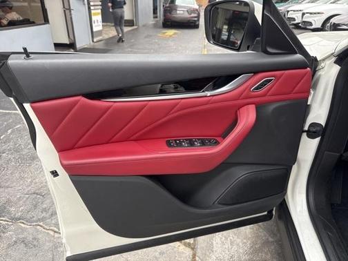 2022 Maserati Levante GT