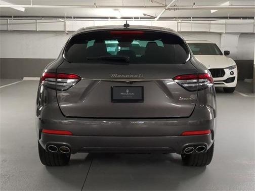 2024 Maserati Levante GT Ultima