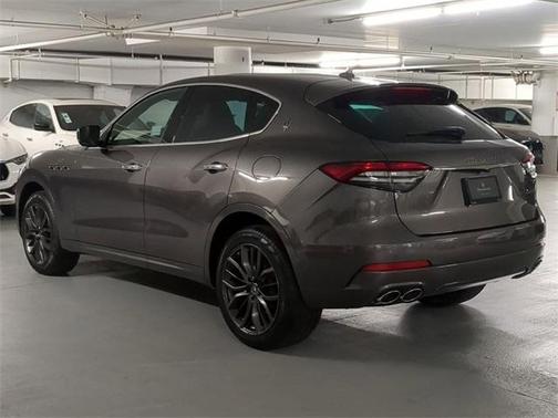 2024 Maserati Levante GT Ultima