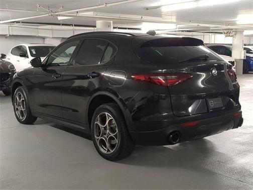 2022 Alfa Romeo Stelvio Sprint