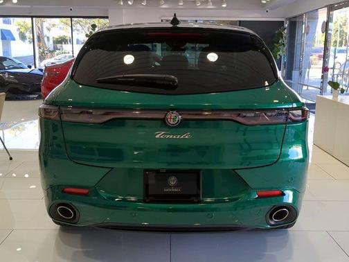 Verde 2025 Alfa Romeo Tonale Special Edition