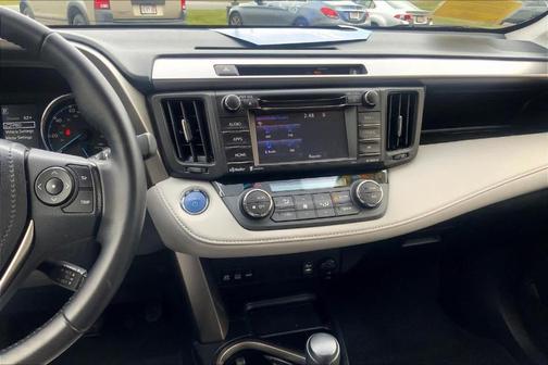 2016 Toyota RAV4 Hybrid XLE