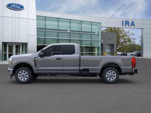 2025 Ford F-250 XLT