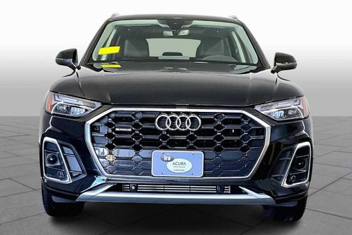 2023 Audi Q5 45 S line quattro Premium