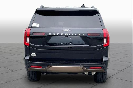 Agate Black Metallic 2027 Ford Expedition King Ranch