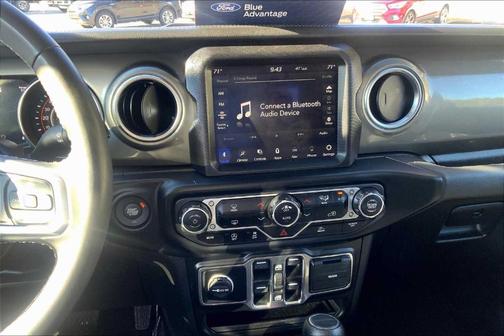 2023 Jeep Gladiator Overland