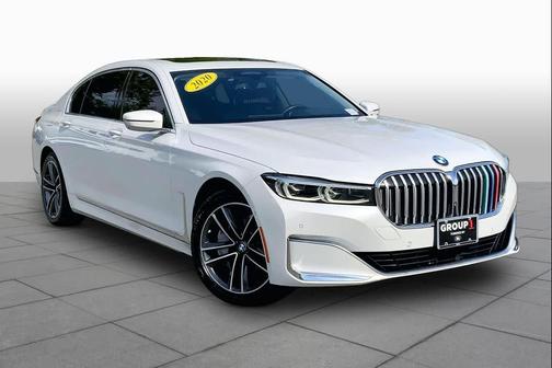 Mineral White Metallic 2020 BMW 750 i xDrive