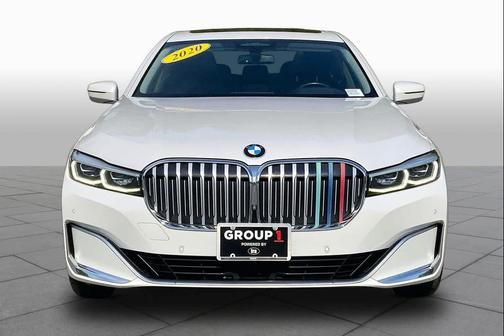 Mineral White Metallic 2020 BMW 750 i xDrive