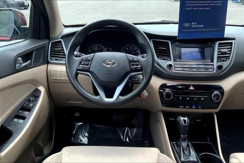 2016 Hyundai TUCSON SE