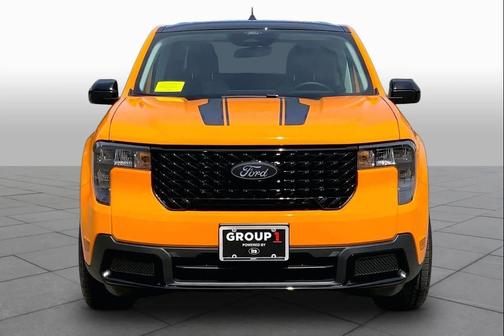 ORANGE FURY METALLIC TRI-COAT 2026 Ford Maverick XLT