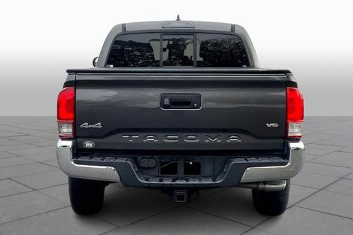 2016 Toyota Tacoma SR5