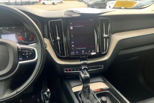 2021 Volvo XC60 T5 Inscription