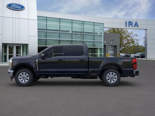 2025 Ford F-350 XLT