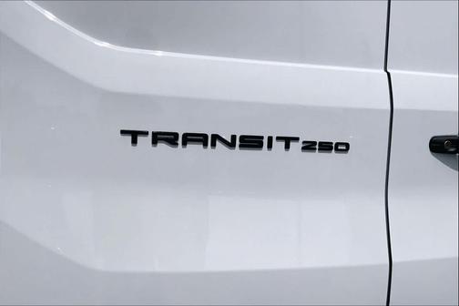 OXFORD WHITE 2026 Ford Transit-250 Base