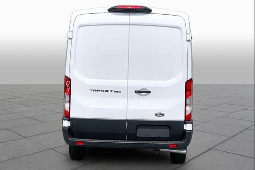 OXFORD WHITE 2026 Ford Transit-250 Base