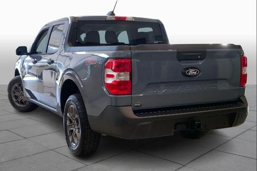 Azure Gray Metallic Tri-Coat 2026 Ford Maverick XLT