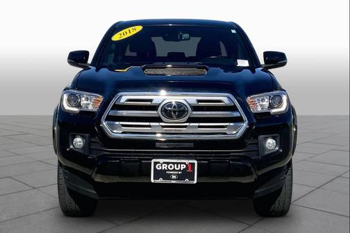 Midnight Black Metallic 2018 Toyota Tacoma TRD Sport