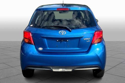 2015 Toyota Yaris LE
