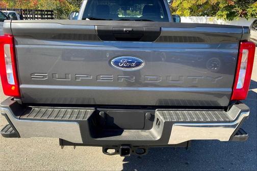 2025 Ford F-350 XLT
