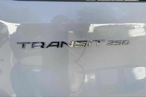 2025 Ford Transit-250 