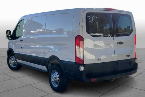 2025 Ford Transit-250