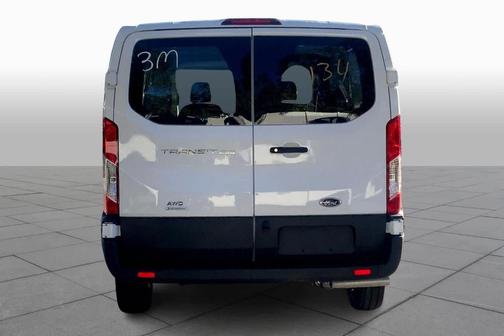 2025 Ford Transit-250 