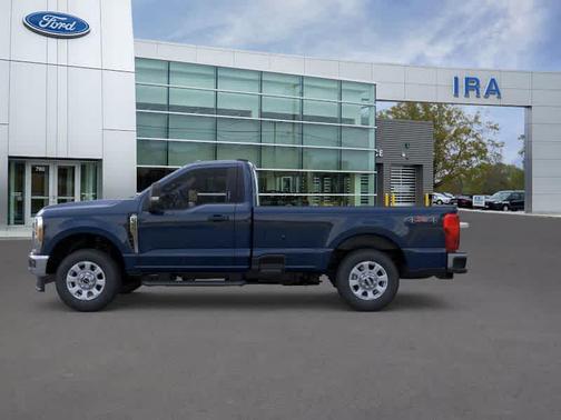 2025 Ford F-350 XLT