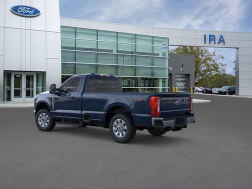 2025 Ford F-350 XLT