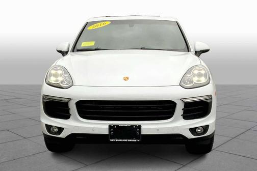 2016 Porsche Cayenne Base
