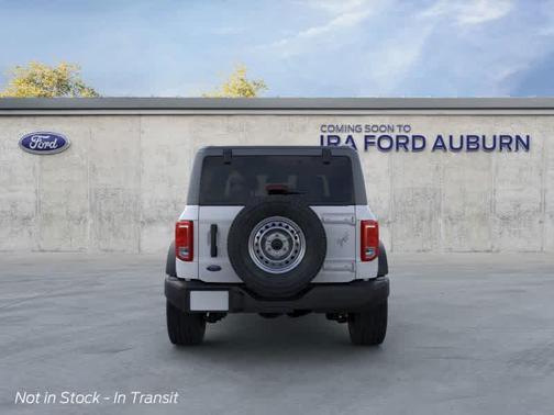 2025 Ford Bronco Base