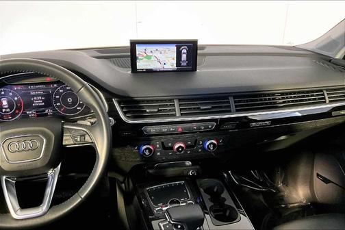 2019 Audi Q7 55 Premium Plus