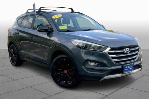 2017 Hyundai TUCSON Night
