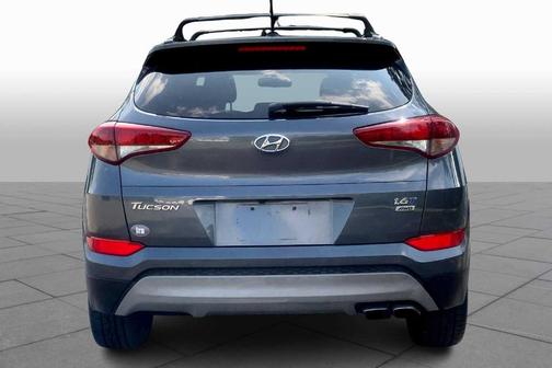 2017 Hyundai TUCSON Night