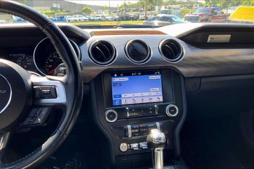 2019 Ford Mustang EcoBoost