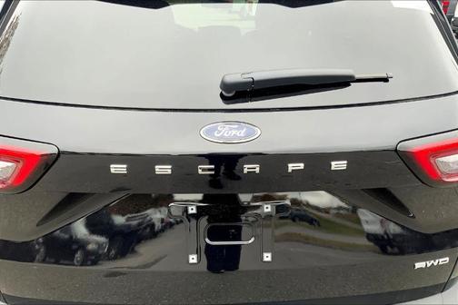 2025 Ford Escape ST-Line Select